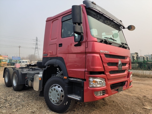 Sinotruk HOWO 6X4 トラクター トラック 10 輪 トレーラーヘッドと D12.42-20 エンジン
