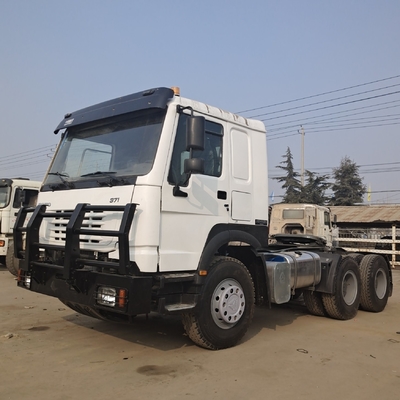 シノ トラック HOWO 6X4 トラクター トラック / トラクションベース50 /90のプライムムーバー オプション