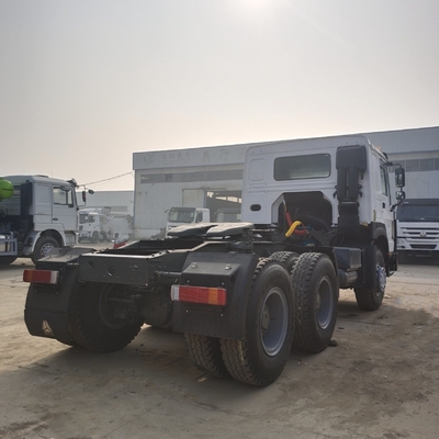 シノ トラック HOWO 6X4 トラクター トラック / トラクションベース50 /90のプライムムーバー オプション