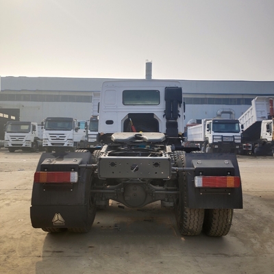 シノ トラック HOWO 6X4 トラクター トラック / トラクションベース50 /90のプライムムーバー オプション