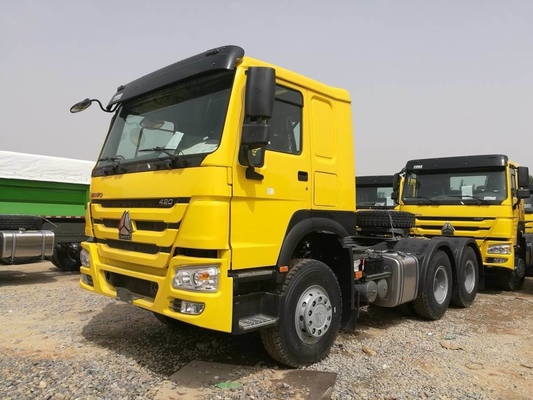 10ホイラー シノトラック 中古 トラクター トラック HOWO 6X4 トレーラーヘッド ラジアルタイヤ設計