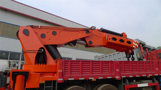 HOWO 6X4 クレーン付き貨物トラック クレーン搭載 トラック 25-30tons 容量カスタマイズ