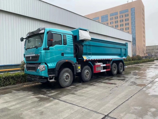 8L エンジン容量 Sinotruk HOWO 8X4 ドルコンゴ市場のためのフロントリフティングダンプトラック