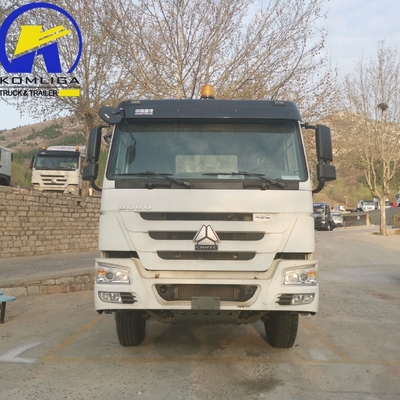 シノトルク HOWO T7 8X4 400HP 重荷トレーラー トラクタートラック 5600X2300X1500 バケット