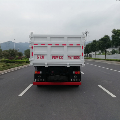Sinotruk HOWO Homan 4X2 4X4 小型ダンプトラック 3.5 トン 120Lの燃料タンカー容量