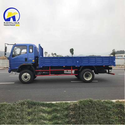Sinotruk 4X2 6ホイール 5トンの小型小型軽貨 トラック Yn4102qbzlエンジンモデル