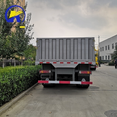 1-10t 負荷容量 Sinotruk HOWO 重荷輸送用の重荷貨物トラック