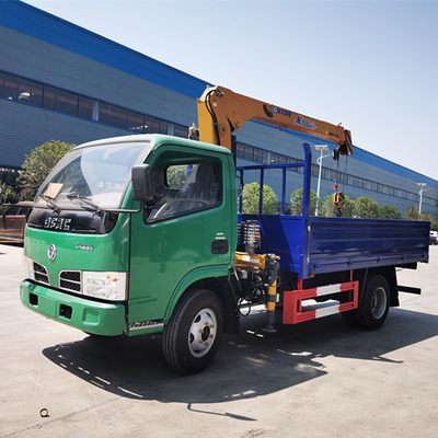 テクニカルスペアパーツ サポート HOWO 6X4 4X2 クレーン付き貨物トラック 4-6L エンジン容量