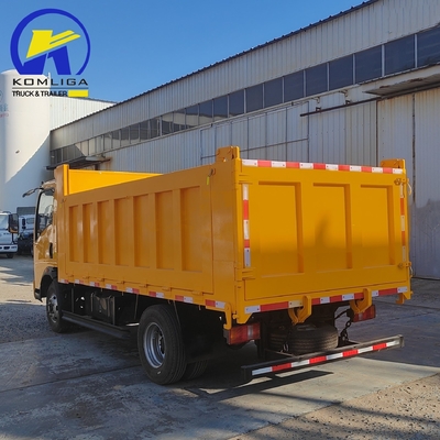 燃料タンカー容量120L ディーゼル 4×2 5トンのシノトラック HOWO トラック ベンネ