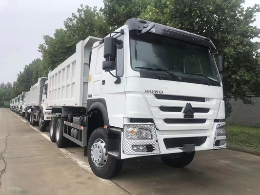 20cbmバケツの寸法と優れた状態で使用 HOWO 6X4ダンプトラック