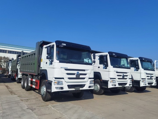 20cbmバケツの寸法と優れた状態で使用 HOWO 6X4ダンプトラック