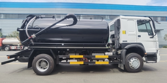 シノトルク HOWO 4X2 5m3 10m3 ユーロ2排出基準のセプティックトラック