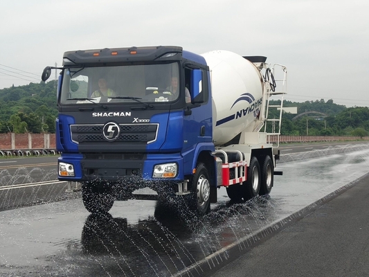 Shacman F2000 F3000 X3000 顧客要求のためのセルフロードコンクリートミキサートラック