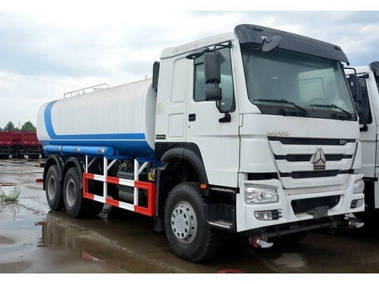 SINOTRUK HOWO 6X4 中古燃料タンク トラック 20m3 25m3 375HP 371HP Wd615.69 エンジン容量&gt;8L
