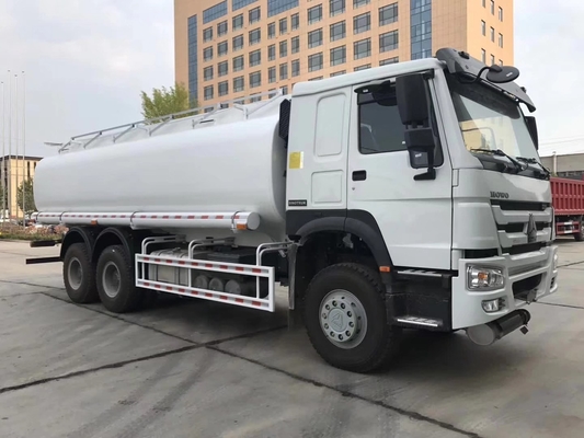 ドンフェング HOWO 3000 5000 リッターディーゼル ミニオイルタンカー トラック 21-30t 負荷容量