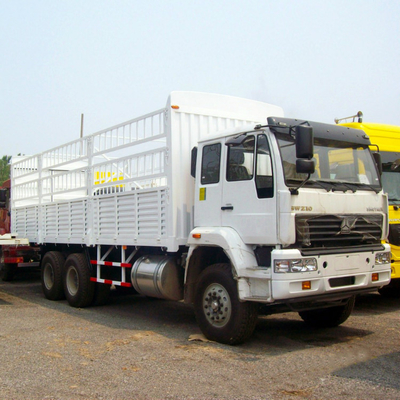 シノトラック 6X4 エンジン容量&gt;8L 371HP 30 トン HOWO 10ホイラー貨物トラックカスタマイズ