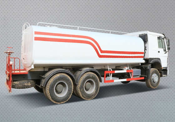 トラックモデル Zz3257n3847A Sinotruk HOWO 6X4 GCC認定の水用トラック