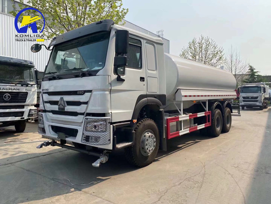 シノトラック HOWO 20cbm 6X4 10 タイヤ 水タンク トラック
