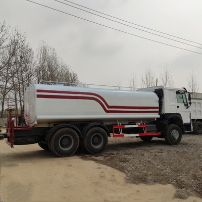 シノトルク HOWO 水タンカー トラック 15001 30000L 容量 ISO9000 認証