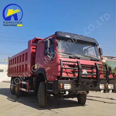 6X4 20-30 トン重用 3 軸 10 輪 Sinotruk HOWO Hw76 キャビンのダンプトラック