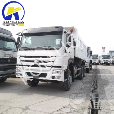 6X4 20-30 トン 重荷 3 軸 10 輪 Sinotruk HOWO 低走行距離のダンプトラック
