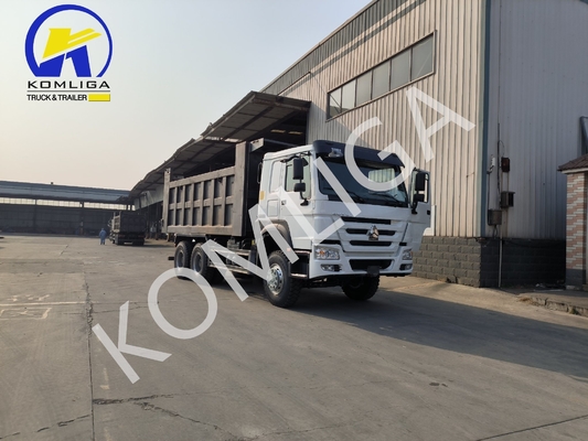 6X4 20-30 トン 重荷 3 軸 10 輪 Sinotruk HOWO 低走行距離のダンプトラック