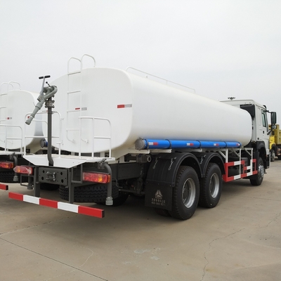 シノトルク HOWO 4X2/6X4/8X4 飲料水タンク 15001 30000L 容量の水用トラック