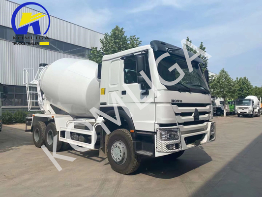 パーソナライゼーション Sinotruk 6X4 重用移動コンクリートミキサー トラック 建設用