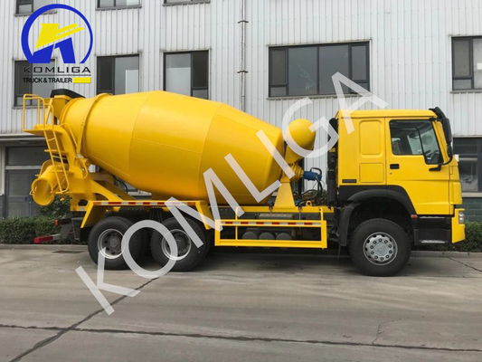 シノトルク・コンストラクション モバイル 6X4 中古セメントミックストラック Zf8118 ステアリングシステム