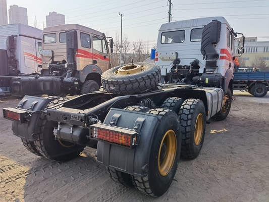 400L アルミ合金燃料タンカー 6X4 ベイベン トラクター トラックヘッド エンジン容量&gt;8L