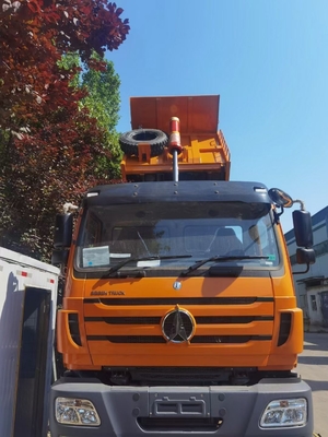 6X4 10ホイール 31-40t 負荷容量とカスタマイズ可能なオプションのベイベンダンプトラック