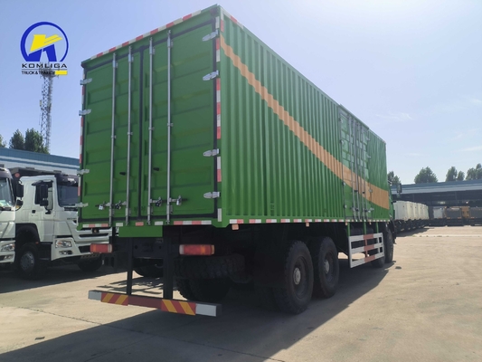 400L アルミニウム合金燃料タンカー ノースベンツ 6X4 8X4貨物トラック ダンプトラック ≤5席