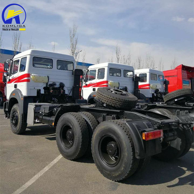 6X4 駆動車 北ベンツ トラクターヘッド トラック 400L アルミ合金燃料タンカー