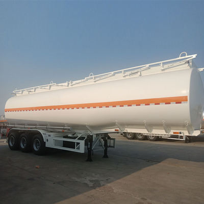 3軸 45000リットルの燃料タンク トレーラー 50トンの負荷容量と12r22.5タイヤ