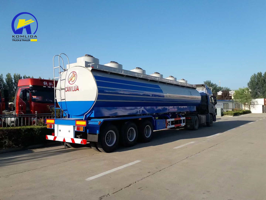 自動ダンピング Sinotruk HOWO 50000リットルの燃料タンク 12タイヤ番号を持つ半トレーラー
