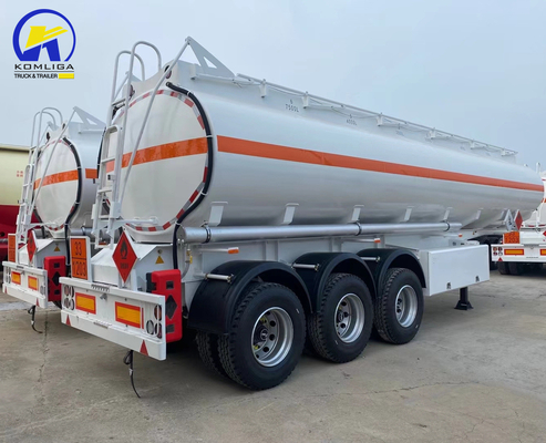 Jost E100 着陸脚 45000L 50000L トラクター用 3コンパートメント アルミ燃料タンク トレーラー