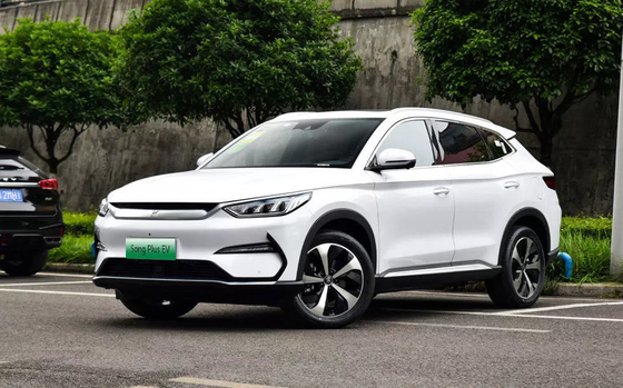 2022 Byd Song Plus EV アダルト エレクトリック 800W パワーと5席の中国電気自動車