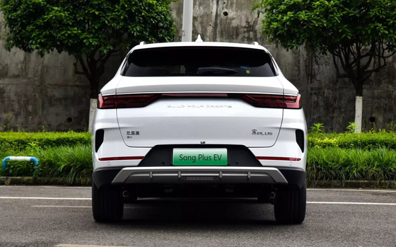 2022 Byd Song Plus EV アダルト エレクトリック 800W パワーと5席の中国電気自動車
