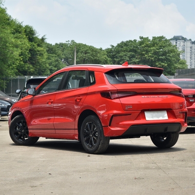 エネルギーSUV Auto Byd Song PlusSUV 165/65 R14 タイヤサイズと30kW総エンジンパワー