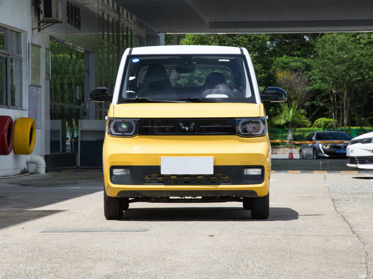 スモールエネルギー 4ホイール電気SUV 車 80000 100000 Km バッテリーとNEDCマックスレンジ